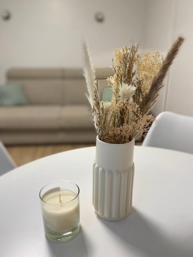Appartements Neuf - Frontiere De Monaco - Clim - Wifi Cap-d'Ail Exteriör bild